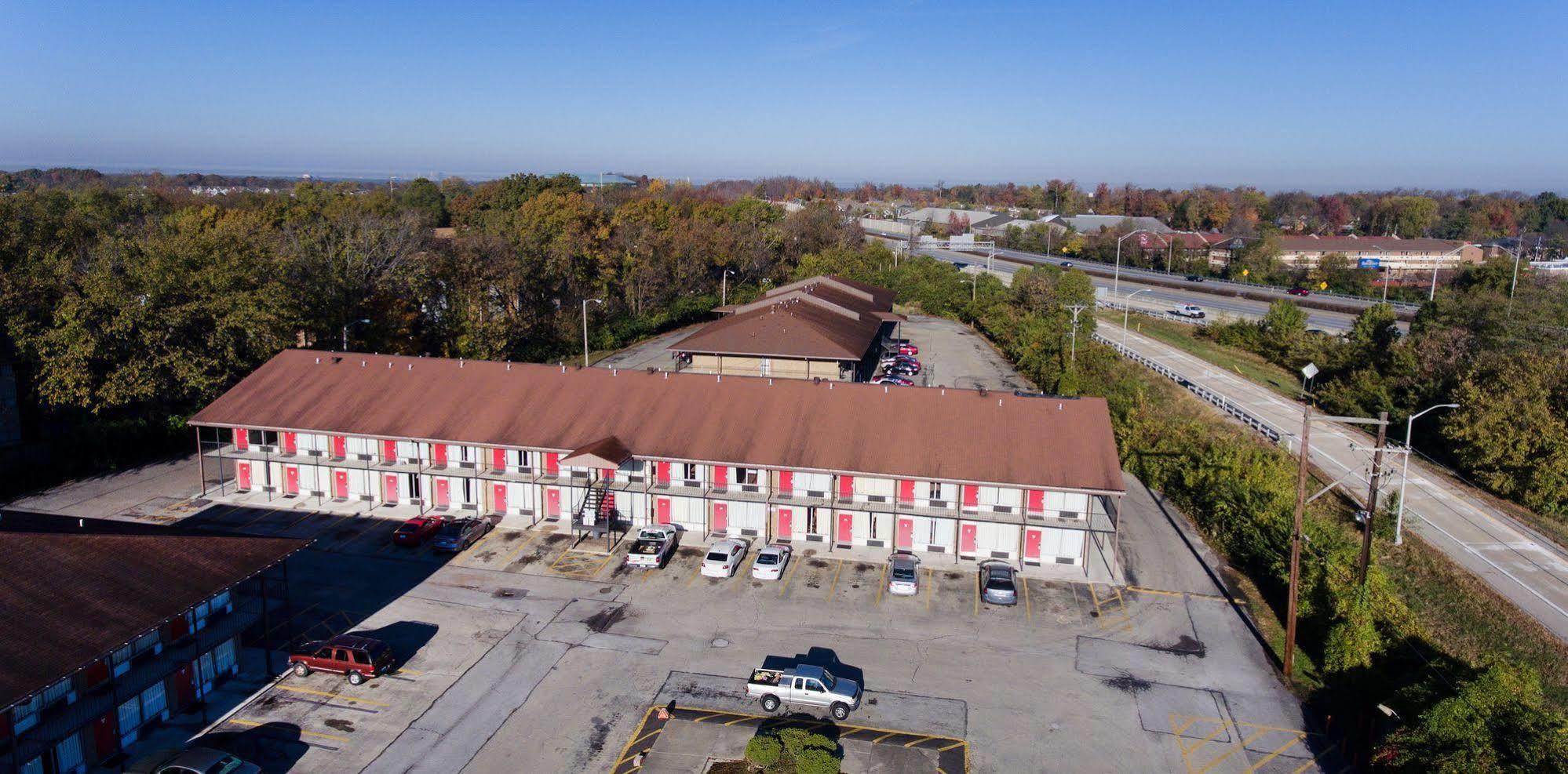 Red Carpet Inn - Louisville Exterior foto